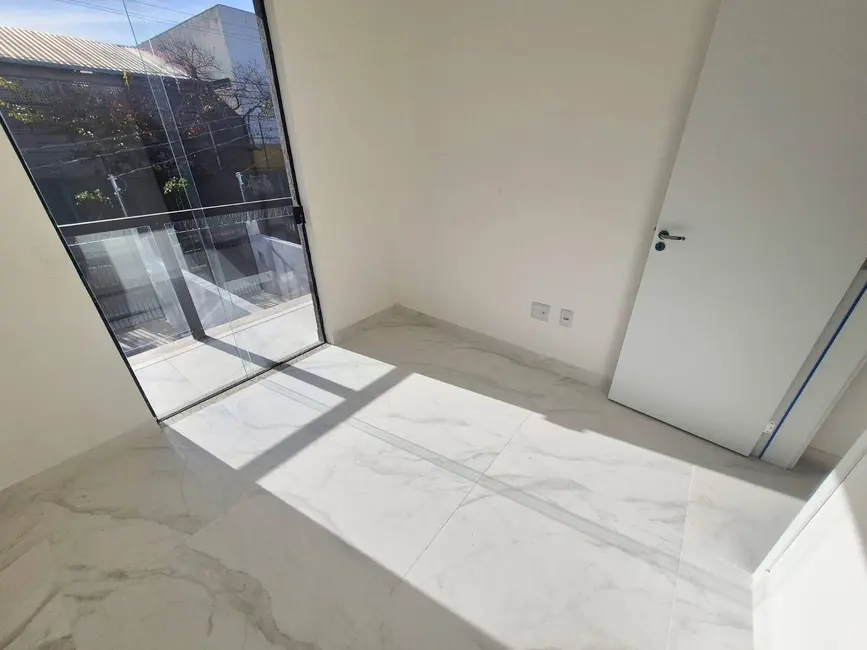Foto 1 de Casa com 2 quartos à venda em São João Batista (Venda Nova), Belo Horizonte - MG