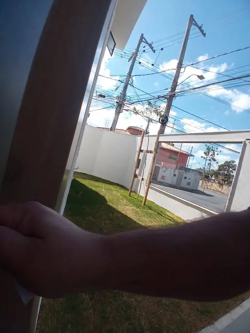 Foto 3 de Casa com 3 quartos à venda, 95m2 em Planalto, Belo Horizonte - MG