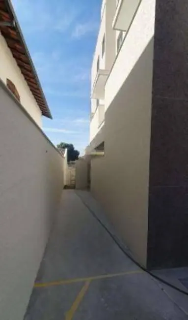 Foto 4 de Apartamento com 2 quartos à venda em Santa Mônica, Belo Horizonte - MG