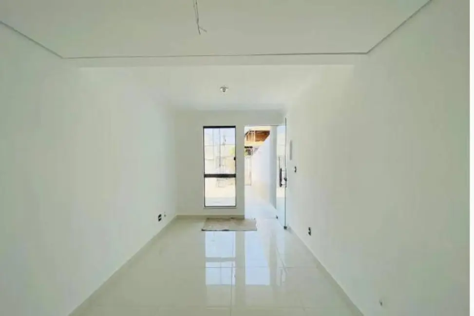 Casa com 2 quartos à venda em Jardim Guanabara, Belo Horizonte - MG - imagem 3 Foto 3 de Casa com 2 quartos à venda em Jardim Guanabara, Belo Horizonte - MG