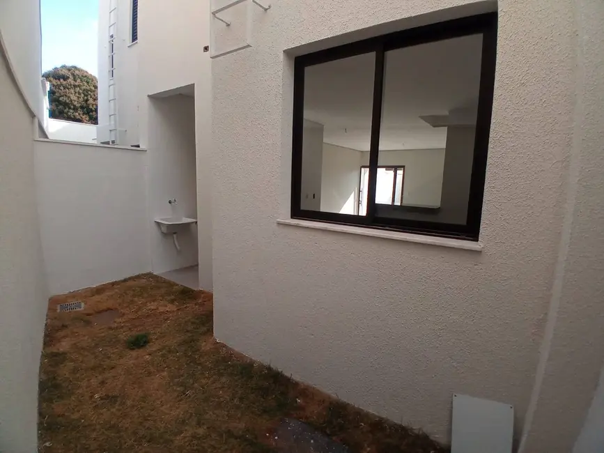 Foto 8 de Casa com 3 quartos à venda, 127m2 em Itapoã, Belo Horizonte - MG
