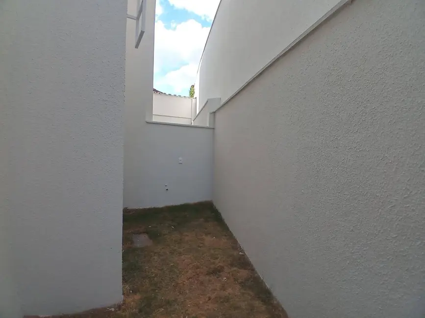 Foto 7 de Casa com 3 quartos à venda, 127m2 em Itapoã, Belo Horizonte - MG
