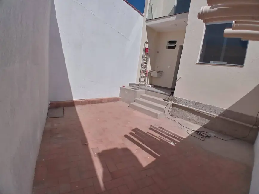 Casa com 3 quartos à venda, 20m2 em Santa Branca, Belo Horizonte - MG - imagem 5 Foto 5 de Casa com 3 quartos à venda, 20m2 em Santa Branca, Belo Horizonte - MG