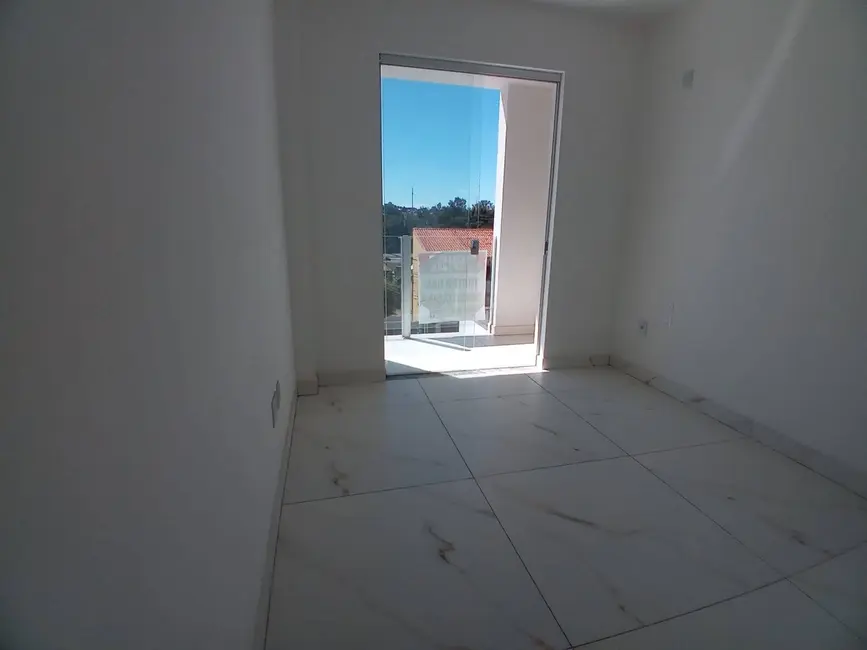 Casa com 2 quartos à venda, 130m2 em Santa Branca, Belo Horizonte - MG - imagem 4 Foto 4 de Casa com 2 quartos à venda, 130m2 em Santa Branca, Belo Horizonte - MG