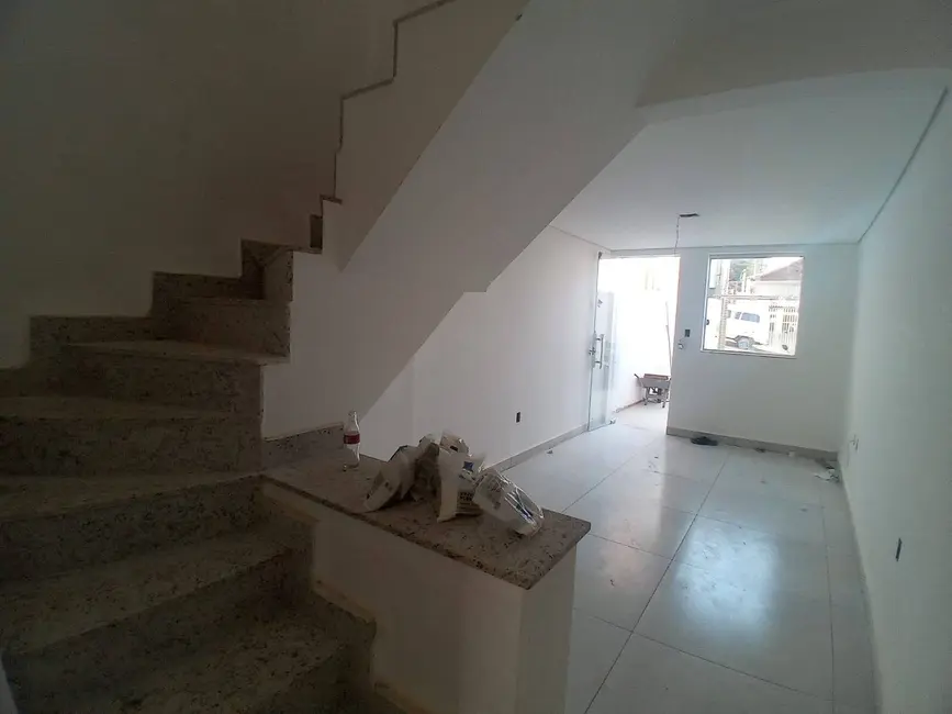 Casa com 2 quartos à venda, 119m2 em Jardim Leblon, Belo Horizonte - MG - imagem 3 Foto 3 de Casa com 2 quartos à venda, 119m2 em Jardim Leblon, Belo Horizonte - MG
