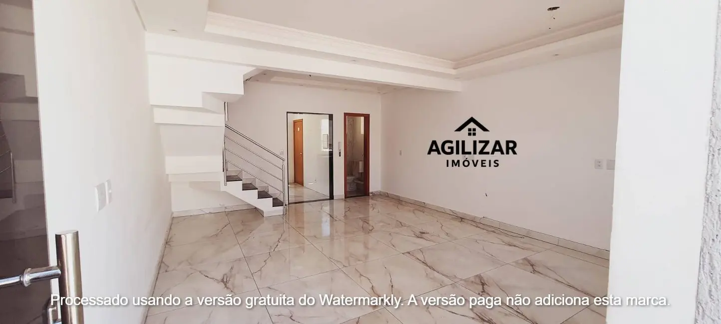 Casa com 3 quartos à venda em Rio Branco, Belo Horizonte - MG - imagem 4 Foto 4 de Casa com 3 quartos à venda em Rio Branco, Belo Horizonte - MG