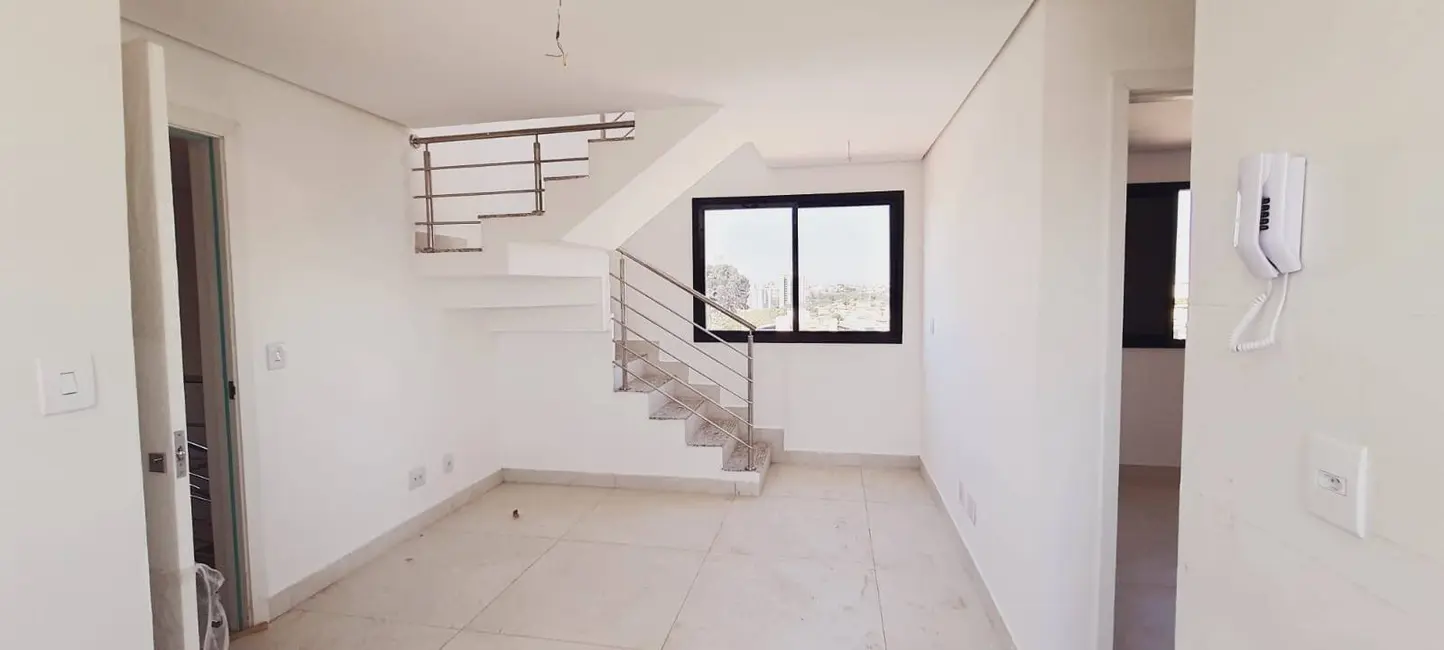 Foto 2 de Apartamento com 2 quartos à venda em Santa Mônica, Belo Horizonte - MG