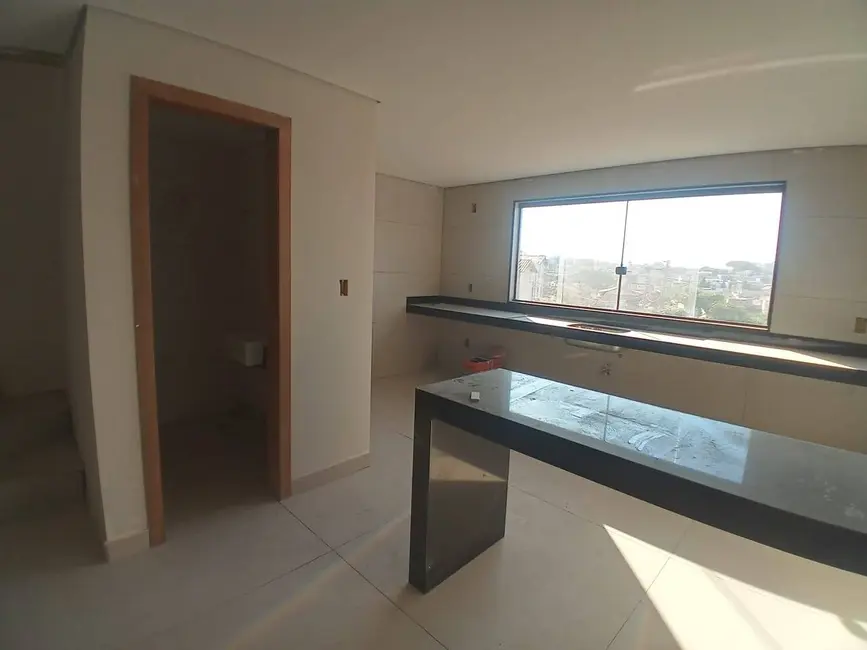 Casa com 3 quartos à venda, 160m2 em Santa Amélia, Belo Horizonte - MG - imagem 6 Foto 6 de Casa com 3 quartos à venda, 160m2 em Santa Amélia, Belo Horizonte - MG