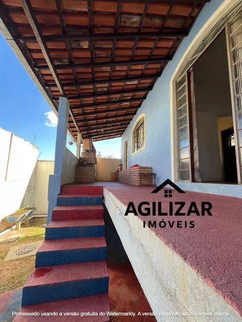 Casa com 4 quartos à venda em Canaã, Belo Horizonte - MG - imagem 3 Foto 3 de Casa com 4 quartos à venda em Canaã, Belo Horizonte - MG
