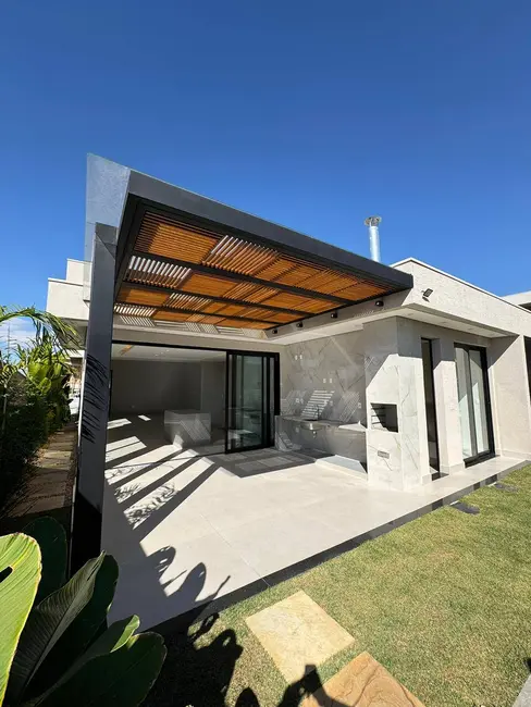 Foto 5 de Casa de Condomínio com 4 quartos à venda, 230m2 em Vespasiano - MG