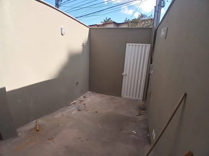 Casa com 2 quartos à venda, 85m2 em Santa Amélia, Belo Horizonte - MG - imagem 8 Foto 8 de Casa com 2 quartos à venda, 85m2 em Santa Amélia, Belo Horizonte - MG