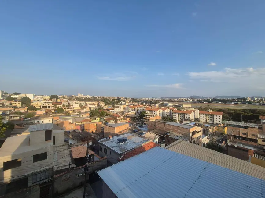 Apartamento com 2 quartos à venda, 45m2 em São Tomáz, Belo Horizonte - MG - imagem 6 Foto 6 de Apartamento com 2 quartos à venda, 45m2 em São Tomáz, Belo Horizonte - MG