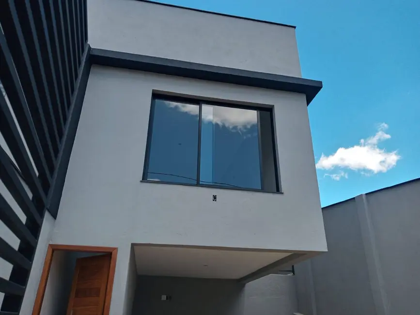 Foto 3 de Casa com 3 quartos à venda, 180m2 em Trevo, Belo Horizonte - MG