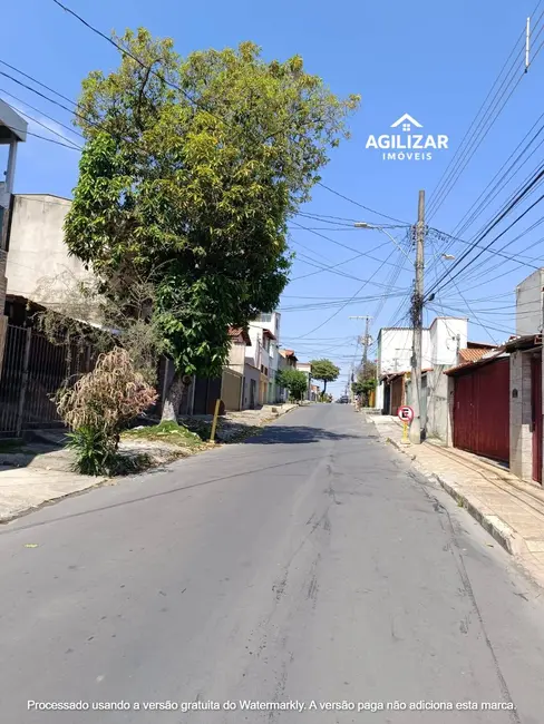 Casa com 2 quartos à venda em São Gabriel, Belo Horizonte - MG - imagem 2 Foto 2 de Casa com 2 quartos à venda em São Gabriel, Belo Horizonte - MG