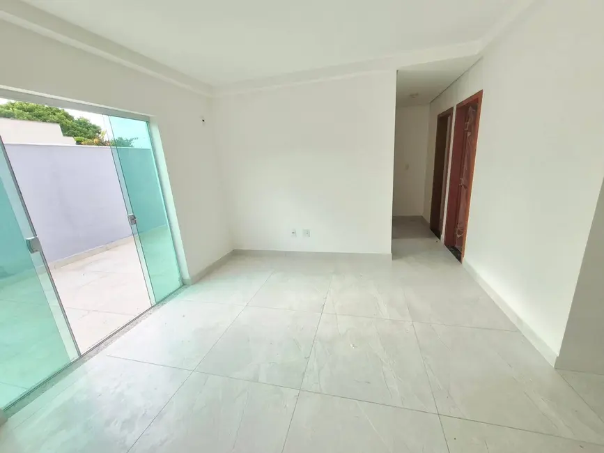 Foto 2 de Apartamento com 3 quartos à venda, 72m2 em Candelária, Belo Horizonte - MG