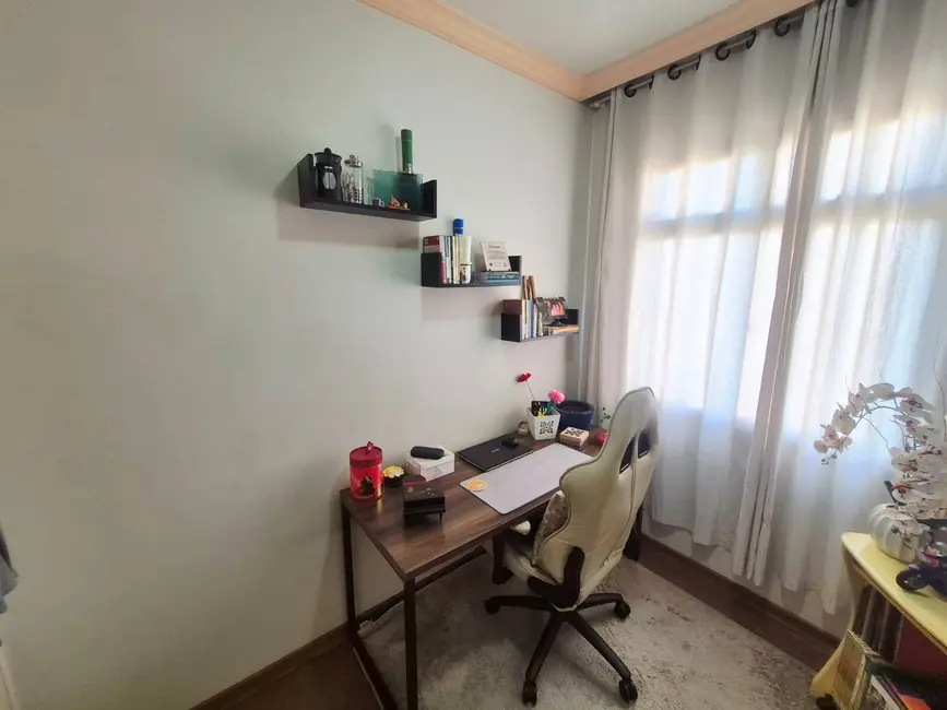 Foto 6 de Apartamento à venda em Jardim Guanabara, Belo Horizonte - MG