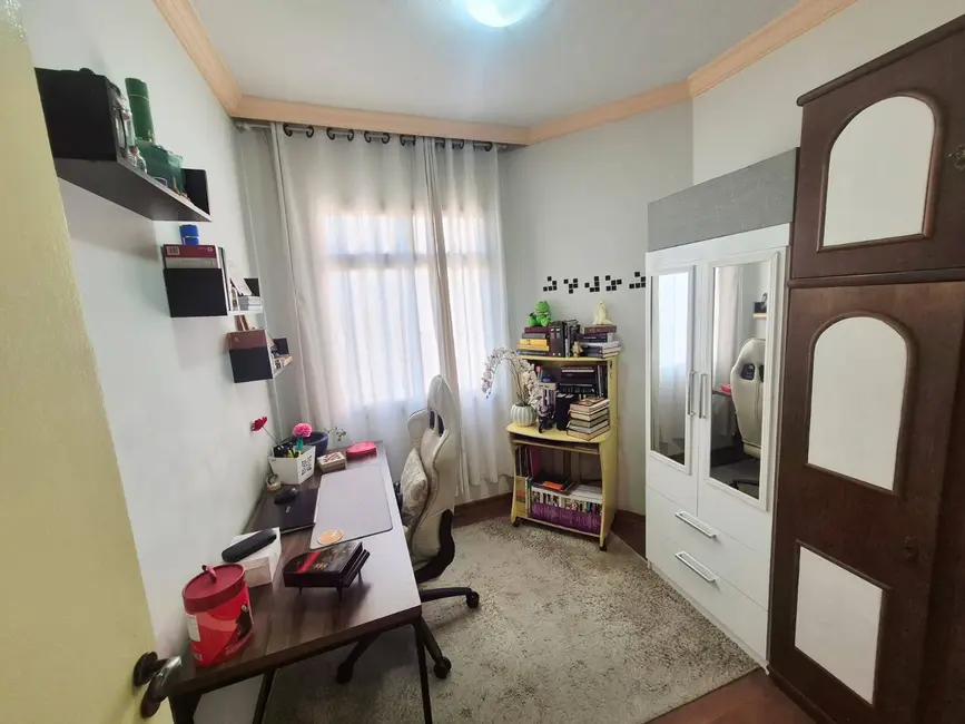Foto 5 de Apartamento à venda em Jardim Guanabara, Belo Horizonte - MG