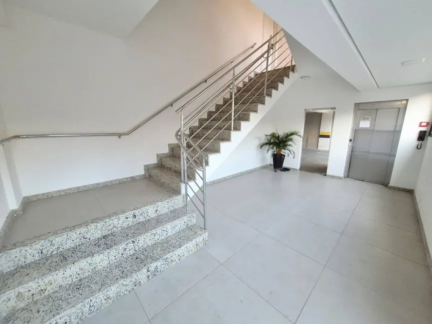 Apartamento com 3 quartos à venda, 90m2 em Santa Amélia, Belo Horizonte - MG - imagem 2 Foto 2 de Apartamento com 3 quartos à venda, 90m2 em Santa Amélia, Belo Horizonte - MG