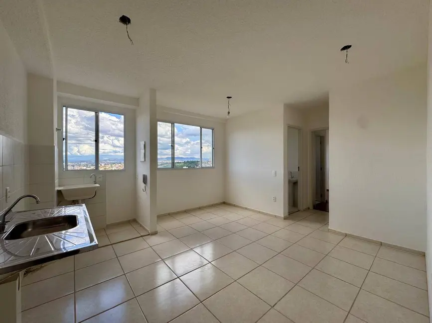 Foto 4 de Apartamento com 2 quartos à venda em Jardim dos Comerciários (Venda Nova), Belo Horizonte - MG