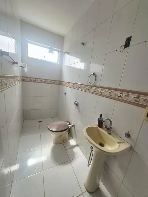 Foto 1 de Casa com 5 quartos à venda em Santa Amélia, Belo Horizonte - MG