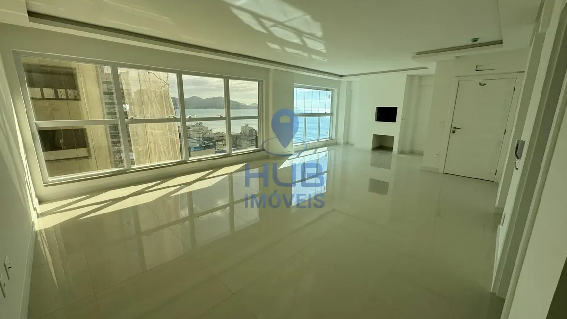 Foto 8 de Apartamento com 4 quartos à venda em Meia Praia, Itapema - SC