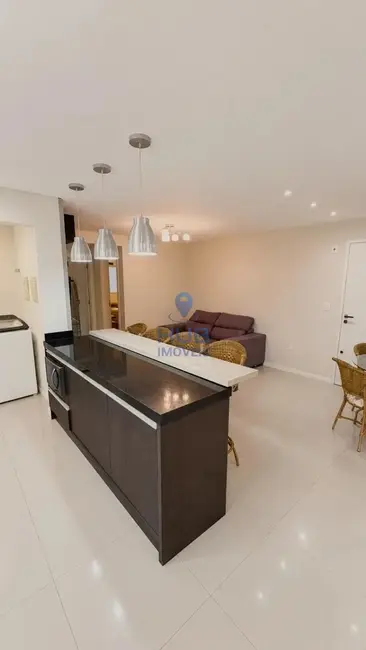 Foto 4 de Apartamento com 2 quartos à venda, 81m2 em Meia Praia, Itapema - SC