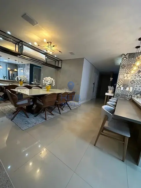 Foto 1 de Apartamento com 3 quartos à venda, 135m2 em Meia Praia, Itapema - SC