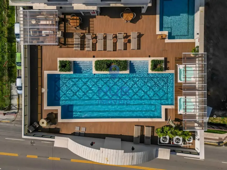 Foto 5 de Apartamento com 4 quartos à venda, 183m2 em Meia Praia, Itapema - SC