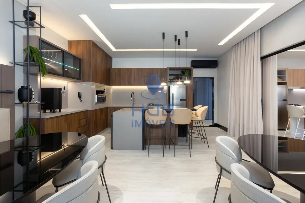 Foto 6 de Apartamento com 1 quarto à venda em Meia Praia, Itapema - SC