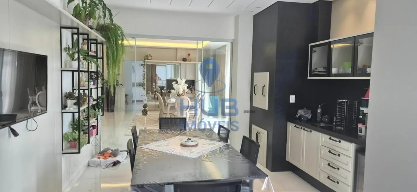 Foto 5 de Apartamento com 4 quartos à venda, 357m2 em Meia Praia, Itapema - SC