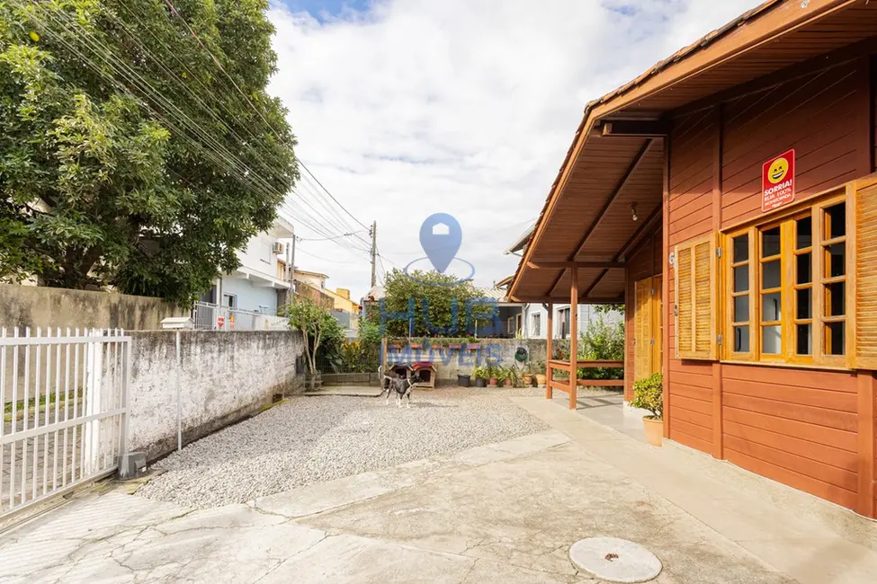 Casa com 3 quartos à venda em Ingleses do Rio Vermelho, Florianopolis - SC - imagem 4 Foto 4 de Casa com 3 quartos à venda em Ingleses do Rio Vermelho, Florianopolis - SC