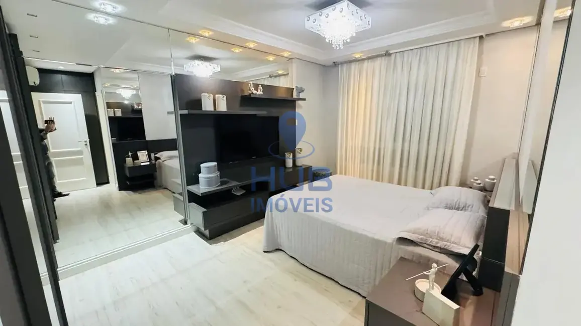 Foto 8 de Apartamento com 4 quartos à venda, 281m2 em Meia Praia, Itapema - SC