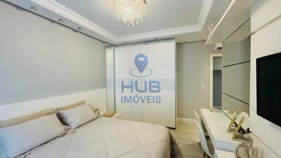 Foto 6 de Apartamento com 4 quartos à venda, 281m2 em Meia Praia, Itapema - SC