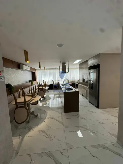 Foto 5 de Apartamento com 3 quartos à venda, 208m2 em Meia Praia, Itapema - SC