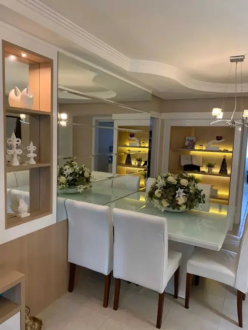 Foto 9 de Casa com 3 quartos à venda, 211m2 em Meia Praia, Itapema - SC