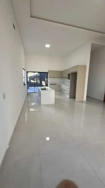Foto 3 de Casa com 2 quartos à venda, 400m2 em Itapema - SC
