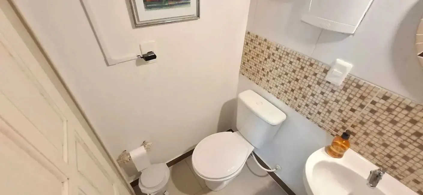 Foto 1 de Casa com 3 quartos à venda, 251m2 em Imbituba - SC