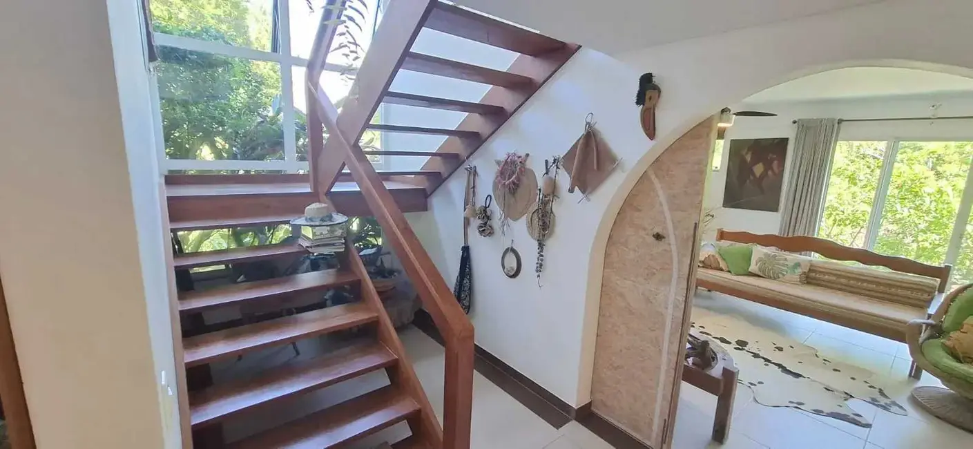 Foto 8 de Casa com 3 quartos à venda, 251m2 em Imbituba - SC