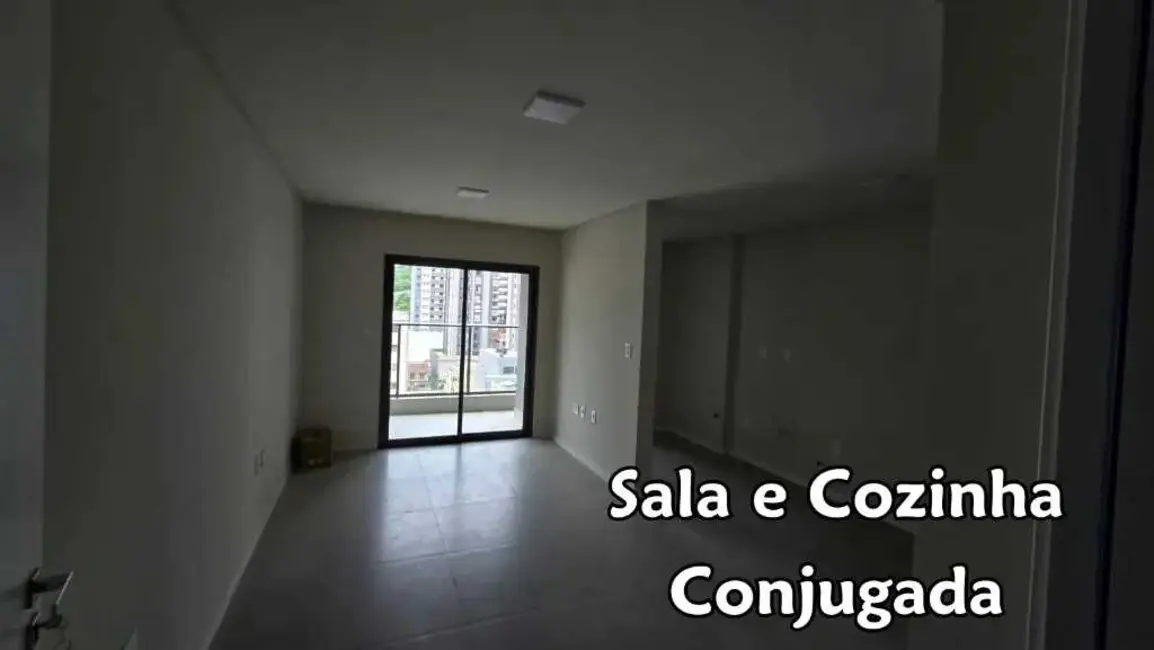 Foto 1 de Apartamento com 3 quartos à venda, 69m2 em Itapema - SC