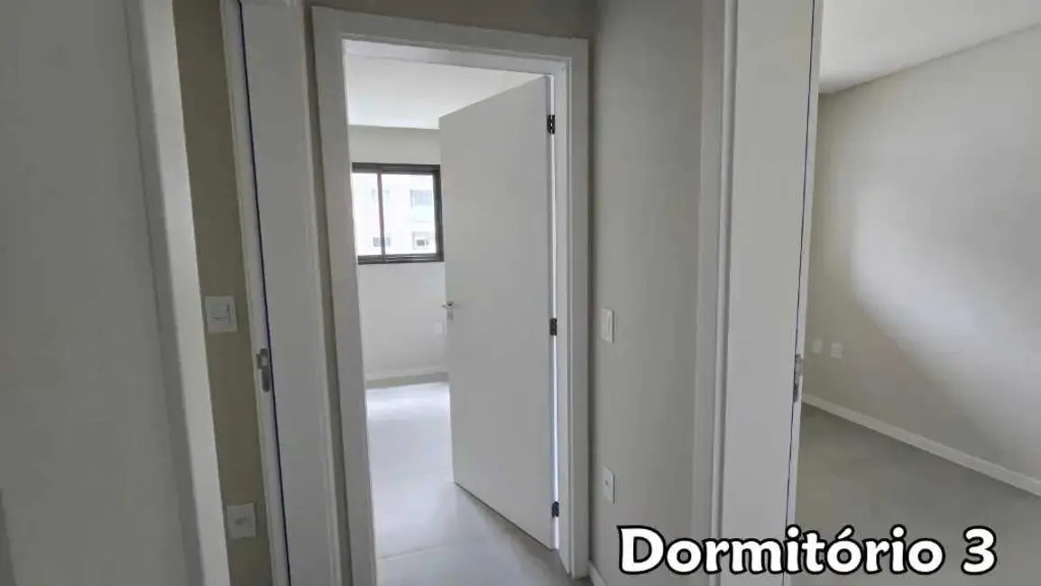 Foto 2 de Apartamento com 3 quartos à venda, 69m2 em Itapema - SC