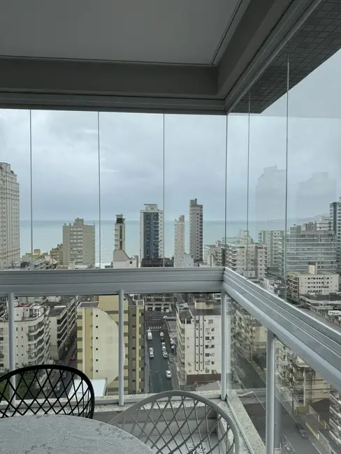Foto 2 de Apartamento com 4 quartos à venda em Meia Praia, Itapema - SC