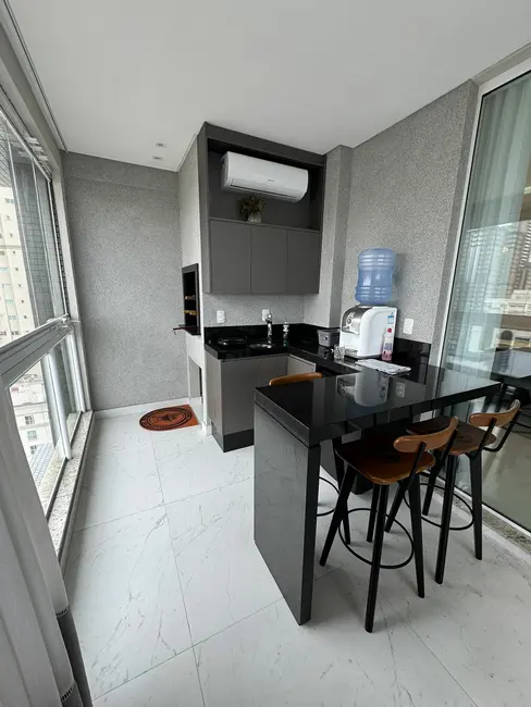 Foto 7 de Apartamento com 4 quartos à venda em Meia Praia, Itapema - SC