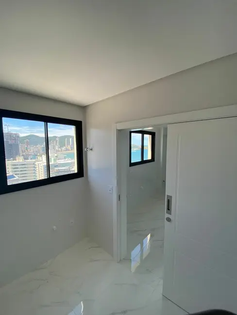 Apartamento com 4 quartos à venda em Centro, Itapema - SC - imagem 5 Foto 5 de Apartamento com 4 quartos à venda em Centro, Itapema - SC