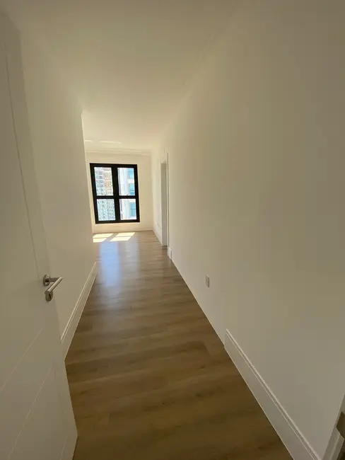 Apartamento com 4 quartos à venda em Centro, Itapema - SC - imagem 9 Foto 9 de Apartamento com 4 quartos à venda em Centro, Itapema - SC