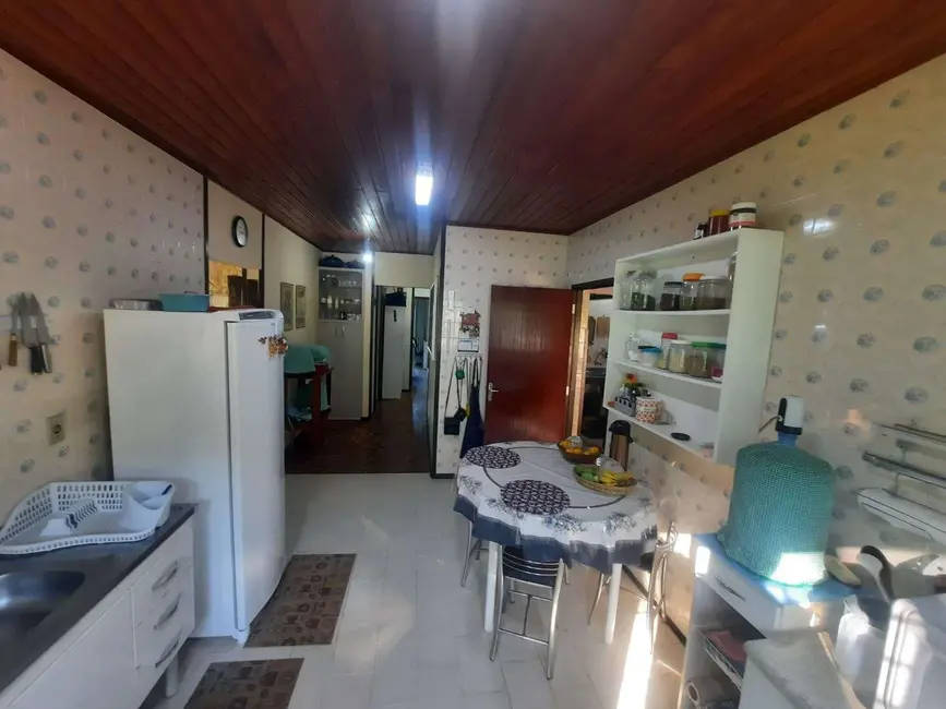 Casa com 6 quartos à venda, 1796m2 em Prado de Baixo, Biguacu - SC - imagem 9 Foto 9 de Casa com 6 quartos à venda, 1796m2 em Prado de Baixo, Biguacu - SC