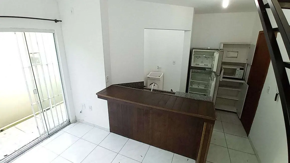 Foto 1 de Apartamento com 1 quarto à venda em Carvoeira, Florianopolis - SC