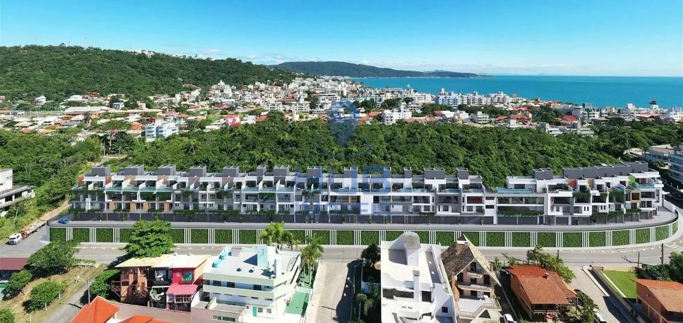 Foto 3 de Casa com 3 quartos à venda, 341m2 em Bombinhas - SC