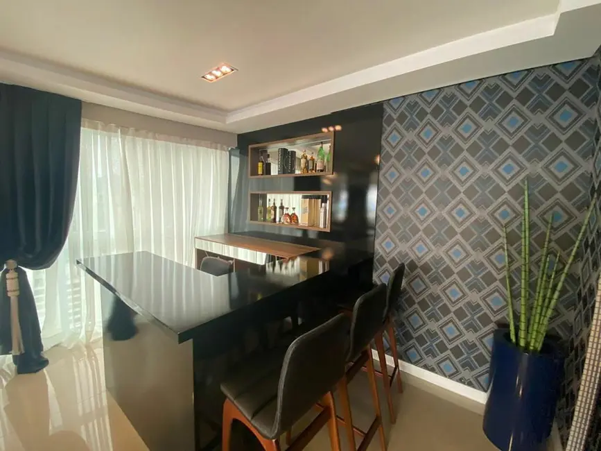 Foto 4 de Apartamento com 4 quartos à venda, 341m2 em Meia Praia, Itapema - SC