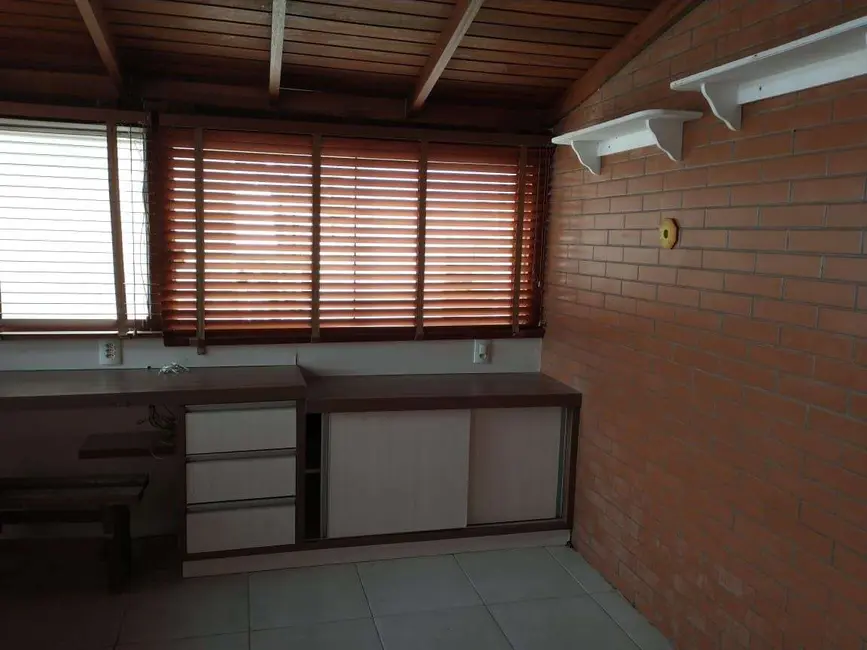 Foto 2 de Casa com 6 quartos à venda em Saco dos Limões, Florianopolis - SC