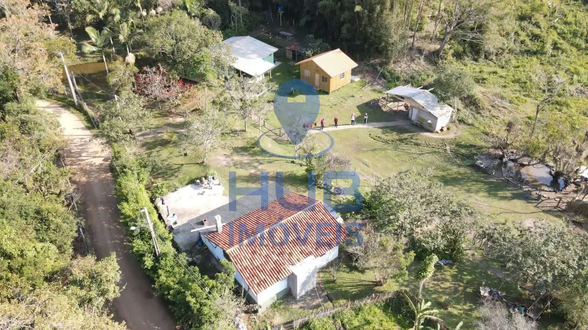 Casa com 1 quarto à venda, 640m2 em Imarui - SC - imagem 9 Foto 9 de Casa com 1 quarto à venda, 640m2 em Imarui - SC